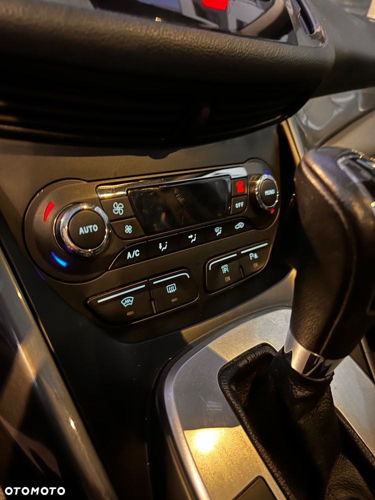Ford Grand C-MAX 2.0 TDCi SYNC Edition - 10