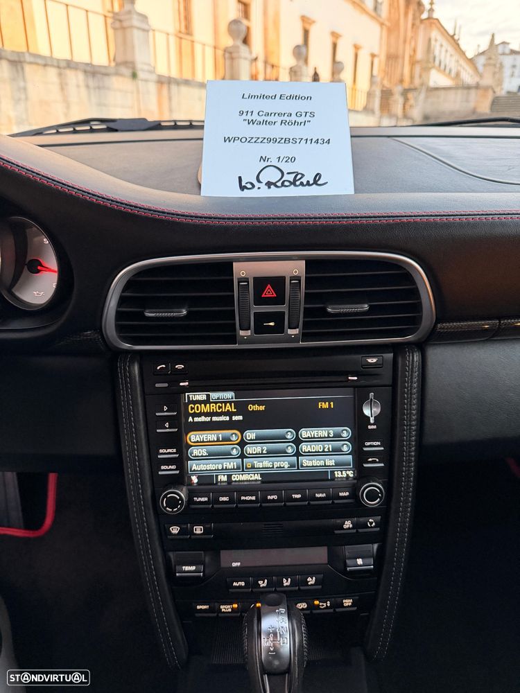 Porsche 911 (997) Carrera GTS PDK - 12
