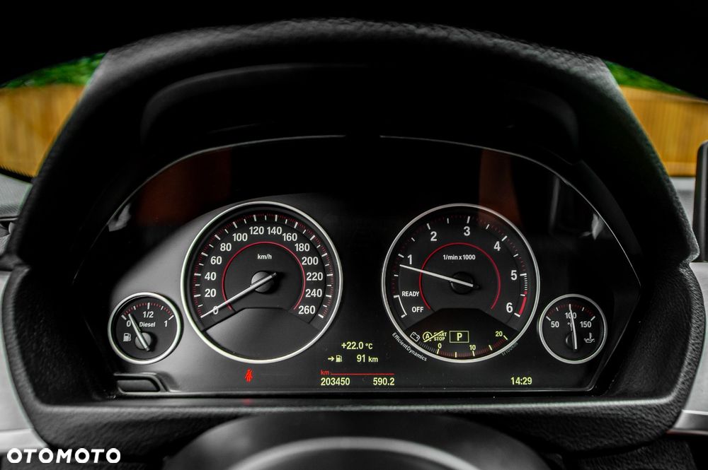 BMW Seria 3 - 25