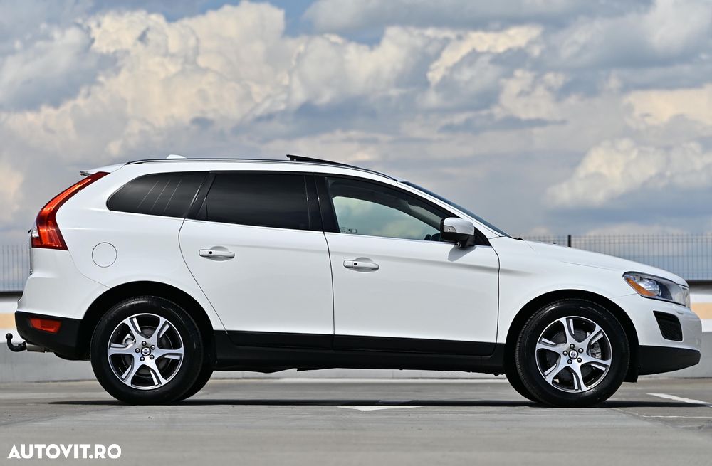 VOLVO XC60 2011 — imagine 8
