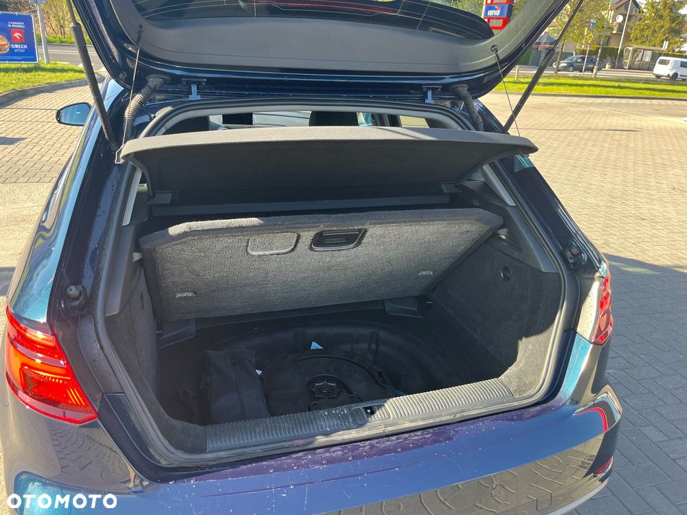 Audi A3 Sportback 35 TFSI S tronic - 11