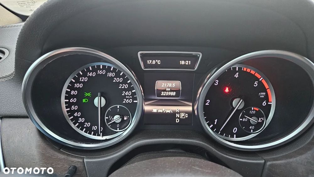 Mercedes-Benz GL 350 BlueTec 4-Matic - 21