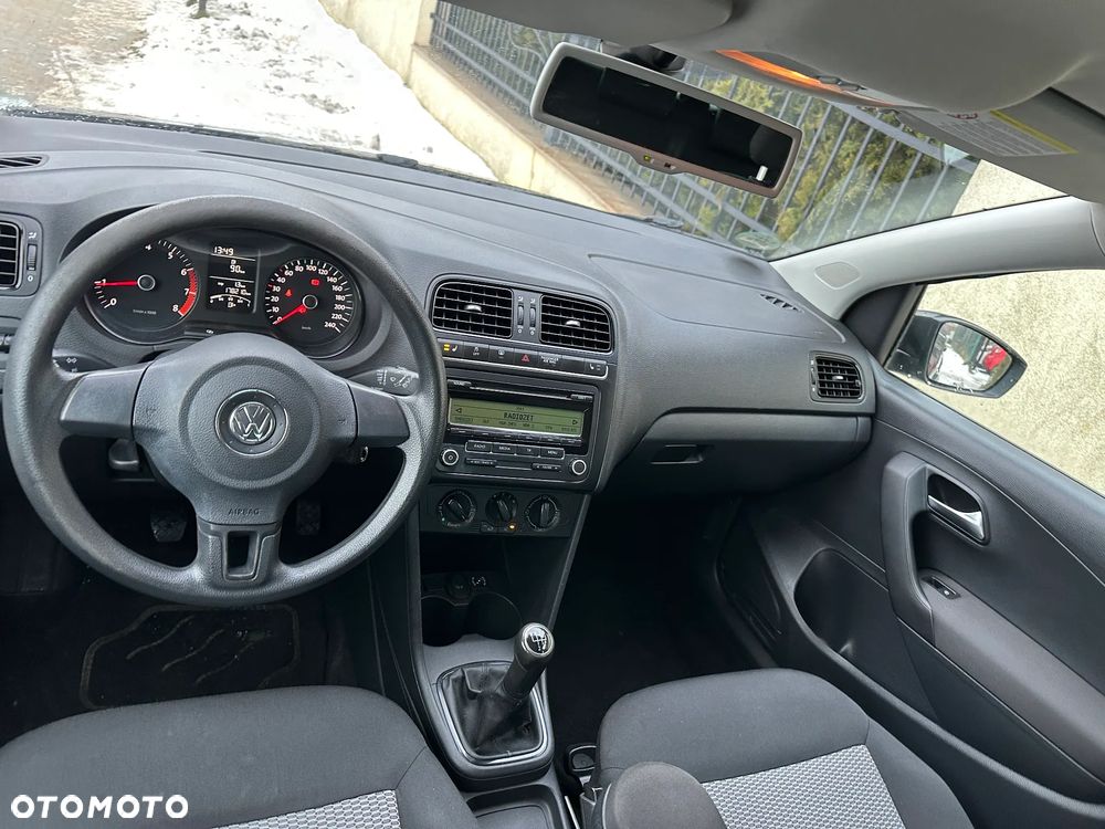 Volkswagen Polo - 7