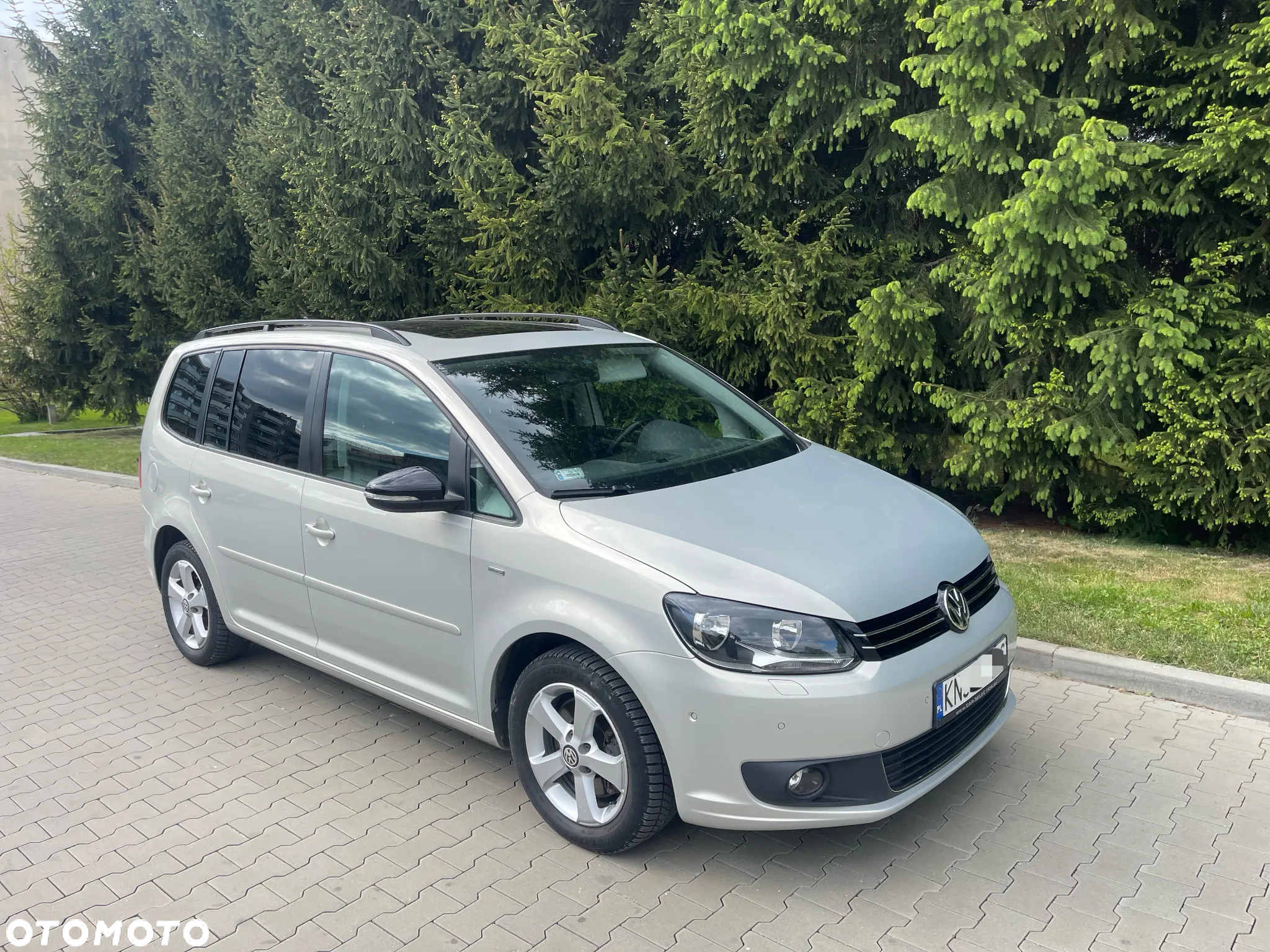 Volkswagen Touran 2.0 TDI DPF Highline DSG - 10