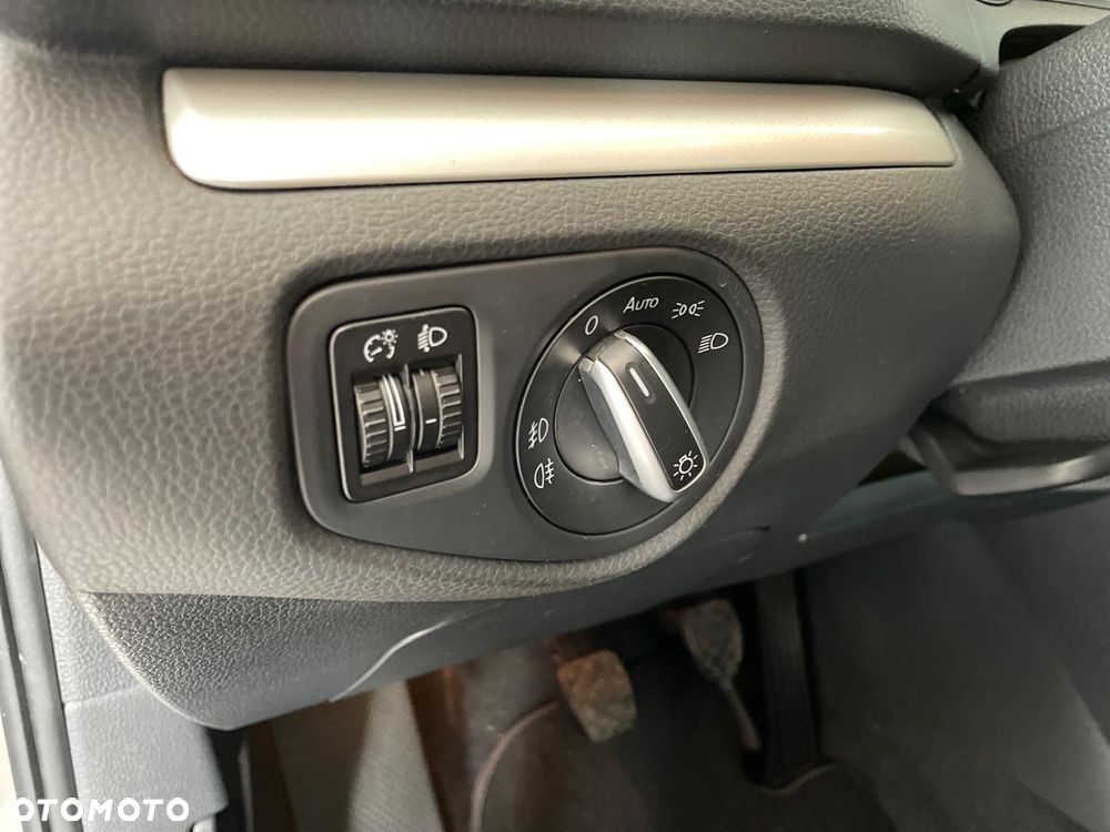 Seat Alhambra - 13