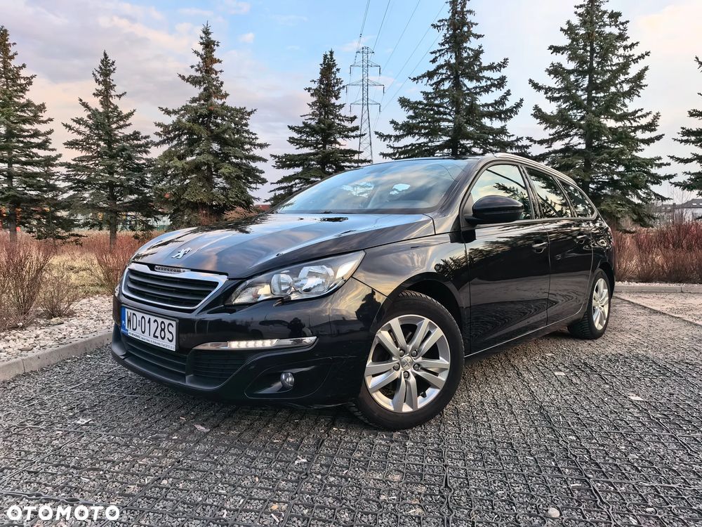 Peugeot 308 1.6 BlueHDi Allure S&S - 28