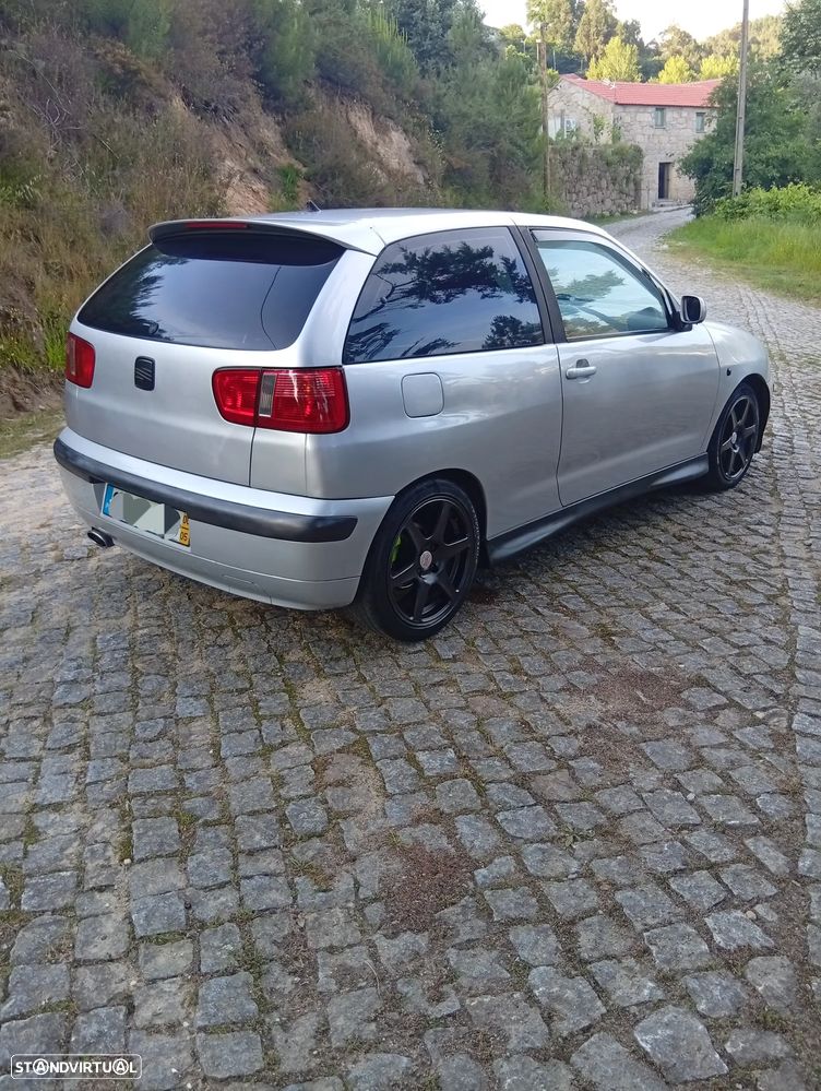 SEAT Ibiza 1.9 TDi Signo - 4