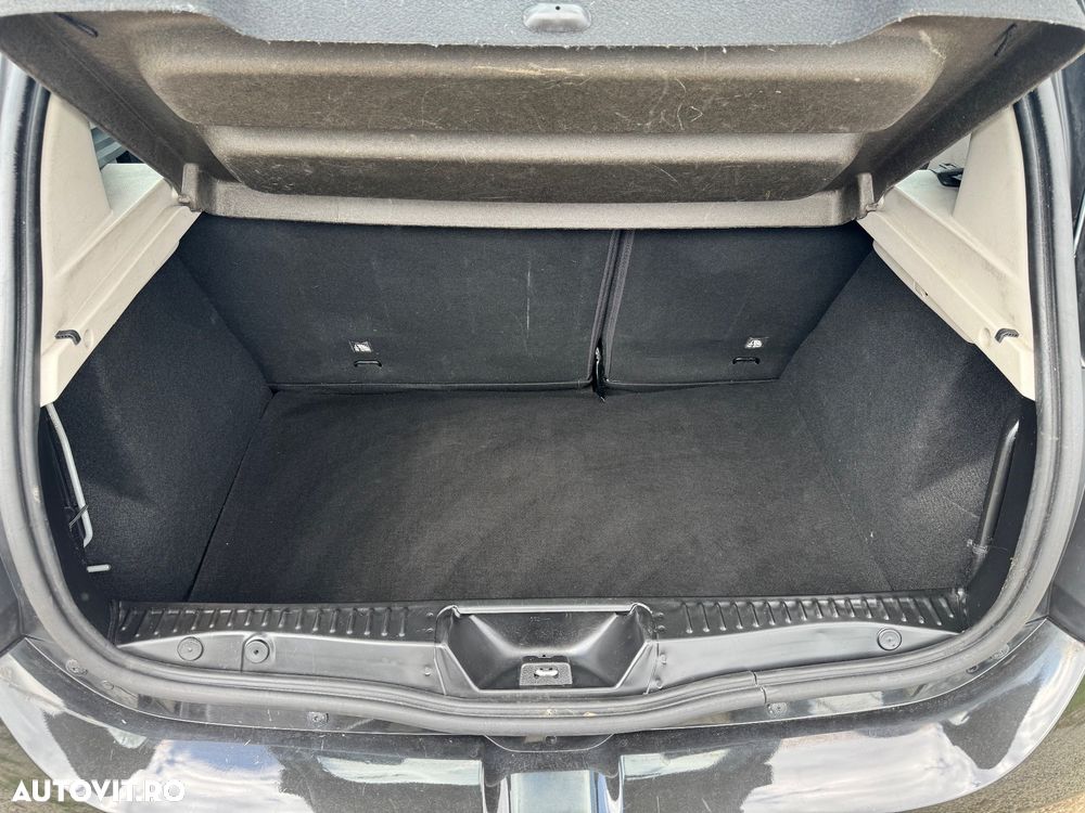 Dacia Sandero 0.9 Stepway - 13