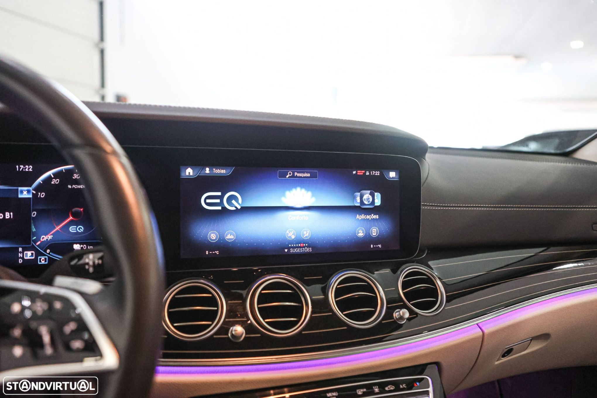 Mercedes-Benz E 300 de Exclusive Line 4Matic - 38