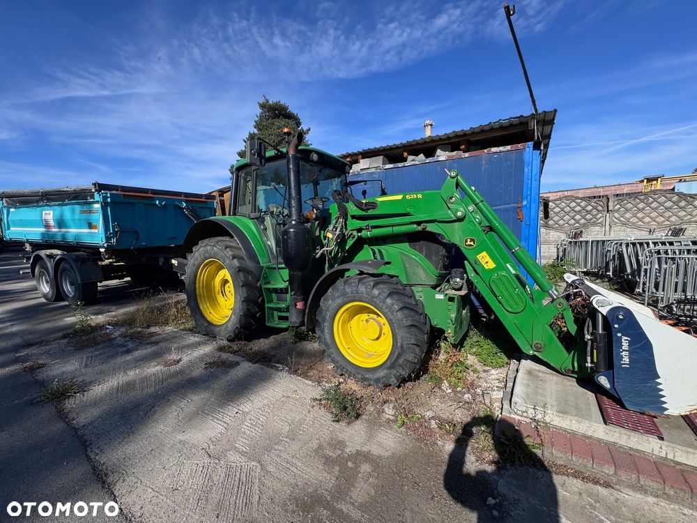 John Deere 6110M - 6
