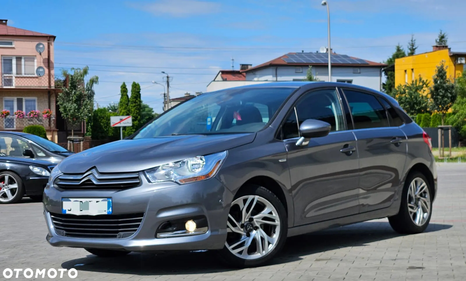 Citroën C4 HDi 110 Exclusive - 3