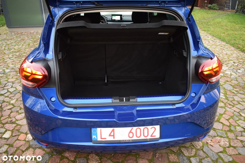 Dacia Sandero - 32