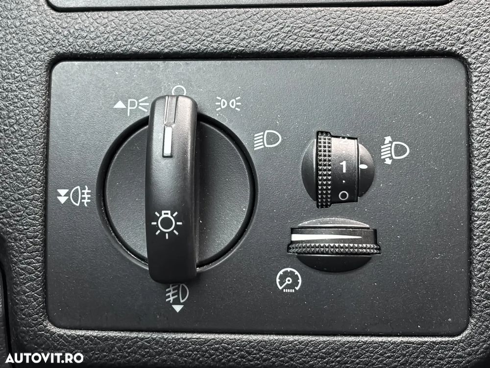 Ford Kuga - 15