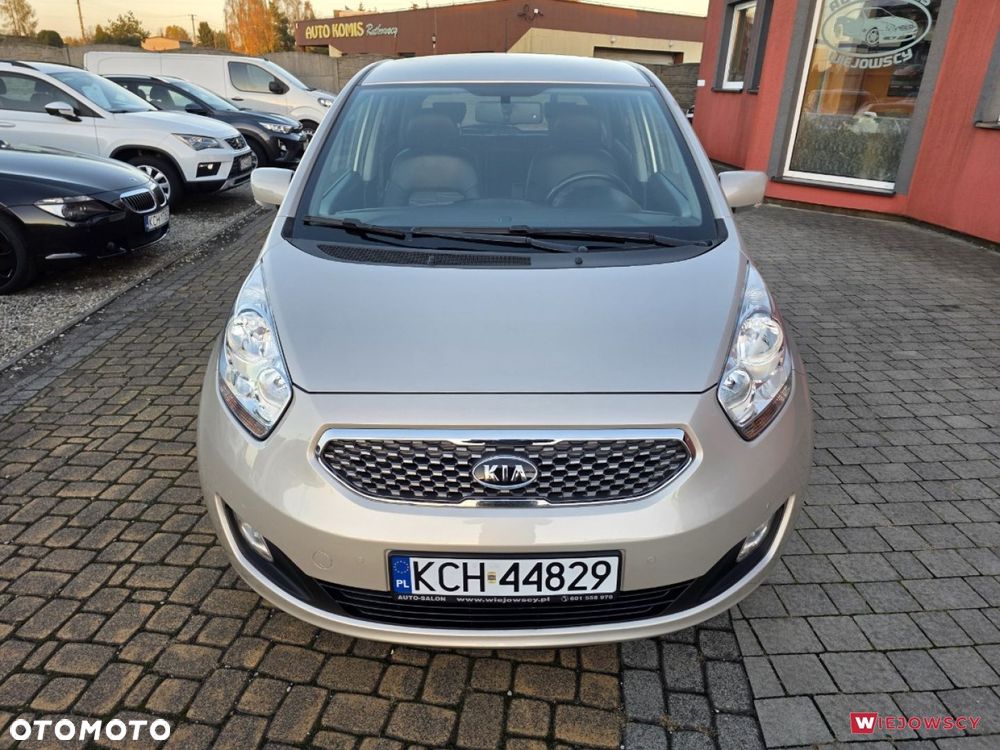 Kia Venga - 5