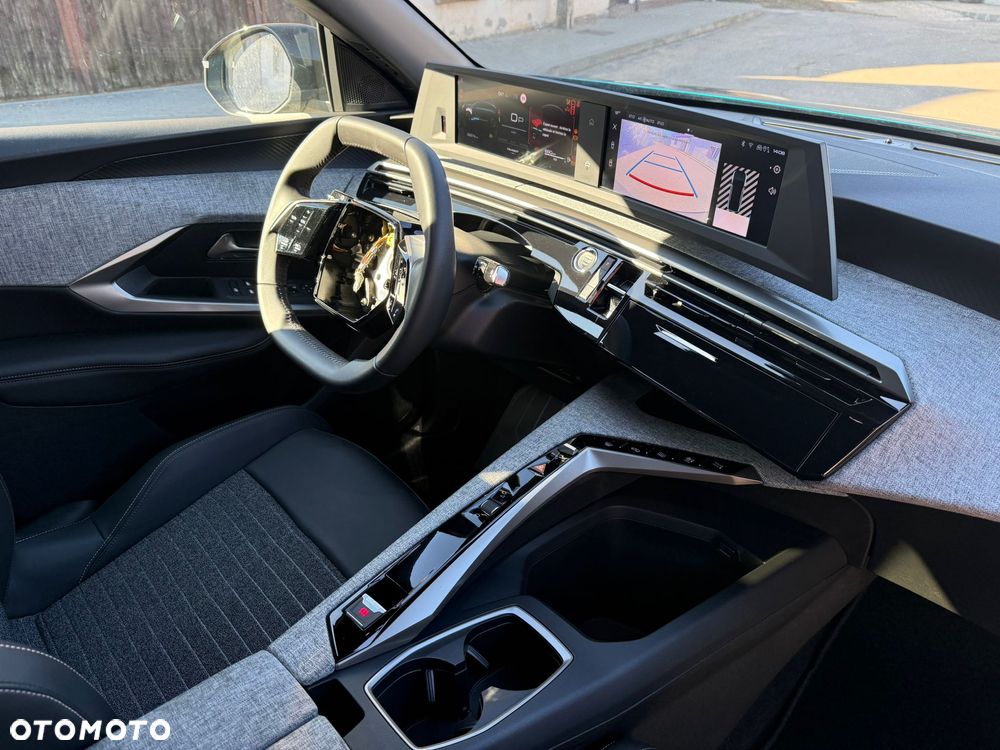 Peugeot 3008 1.2 PureTech mHEV Allure Pack S&S e-DCS6 - 19