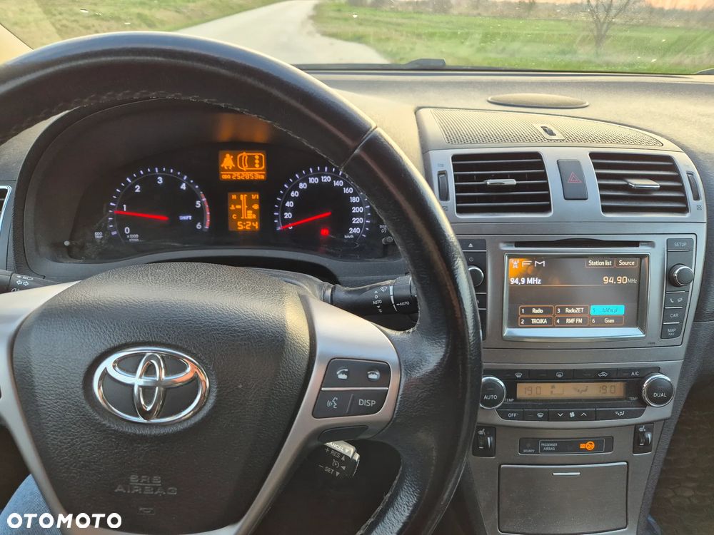 Toyota Avensis 2.2 D-CAT Prestige - 10