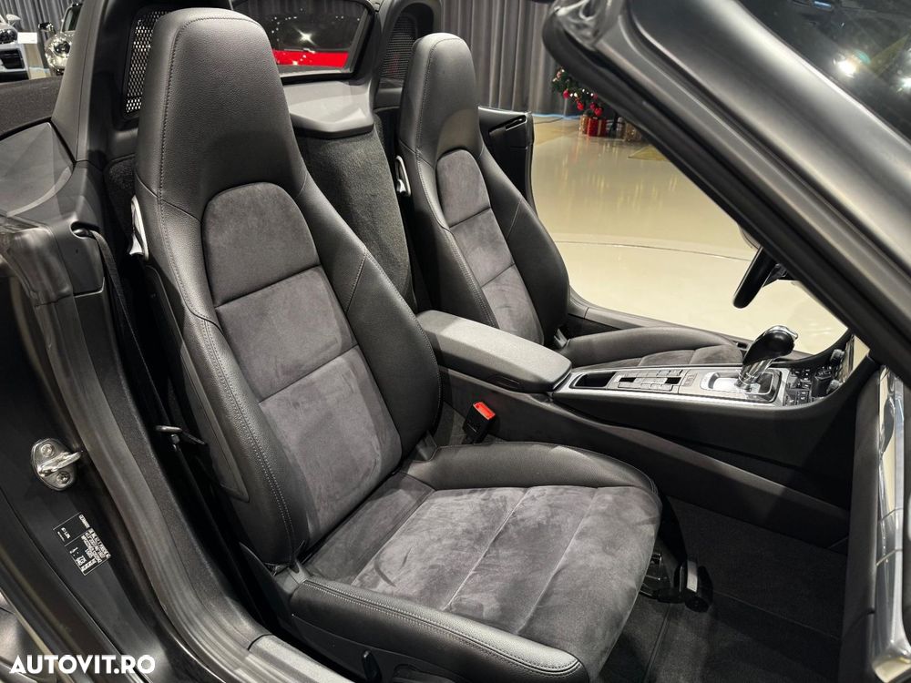 Porsche Boxster 718 PDK - 17