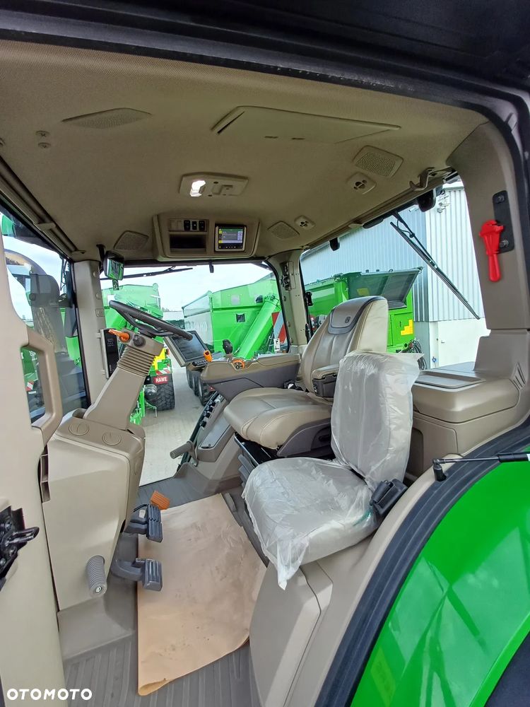John Deere 8R310 - 10