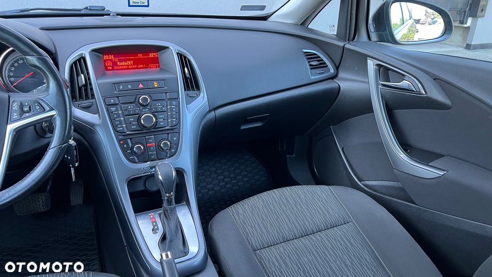 Opel Astra 1.6 Cosmo - 8
