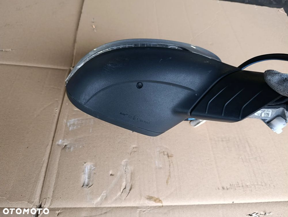 VW GOLF VIII 8 LUSTERKO PRAWE 11 PIN EUROPA - 5