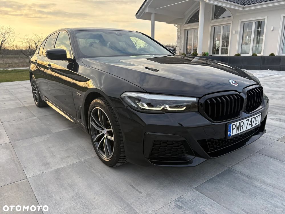 BMW Seria 5 530e xDrive - 4