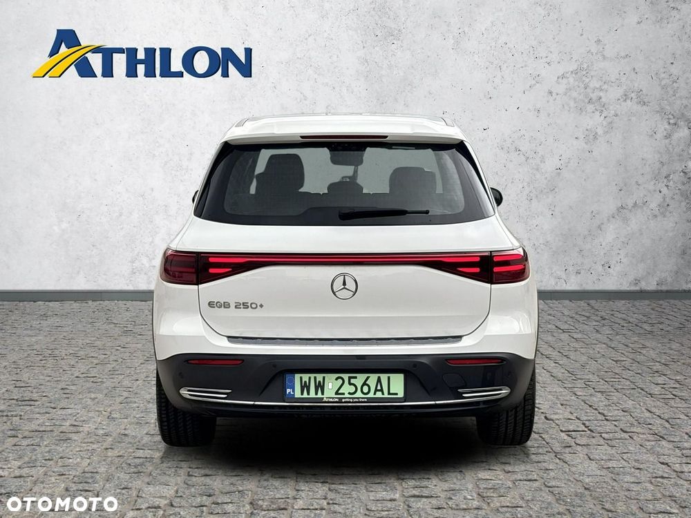 Mercedes-Benz EQB 250 70.5kWh Progressive - 4