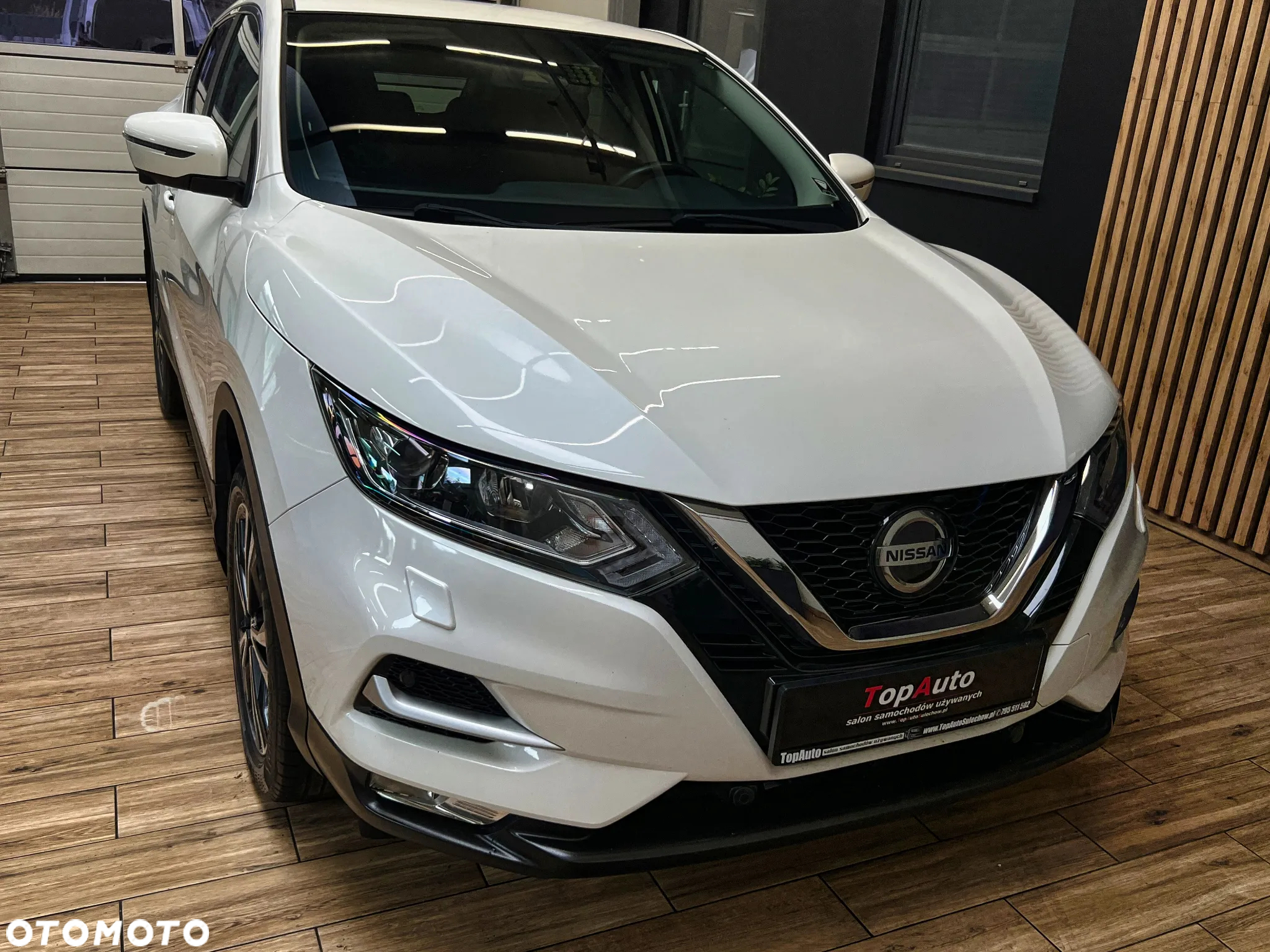 Nissan Qashqai 1.3 DIG-T N-Connecta - 6