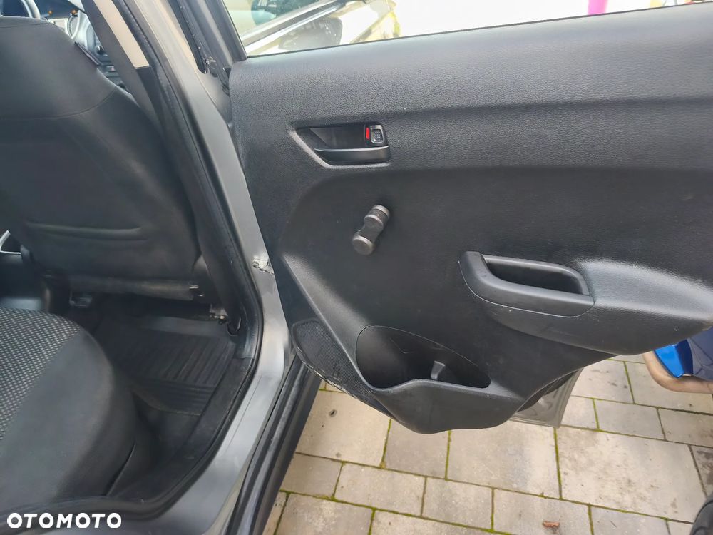 Suzuki Vitara - 26