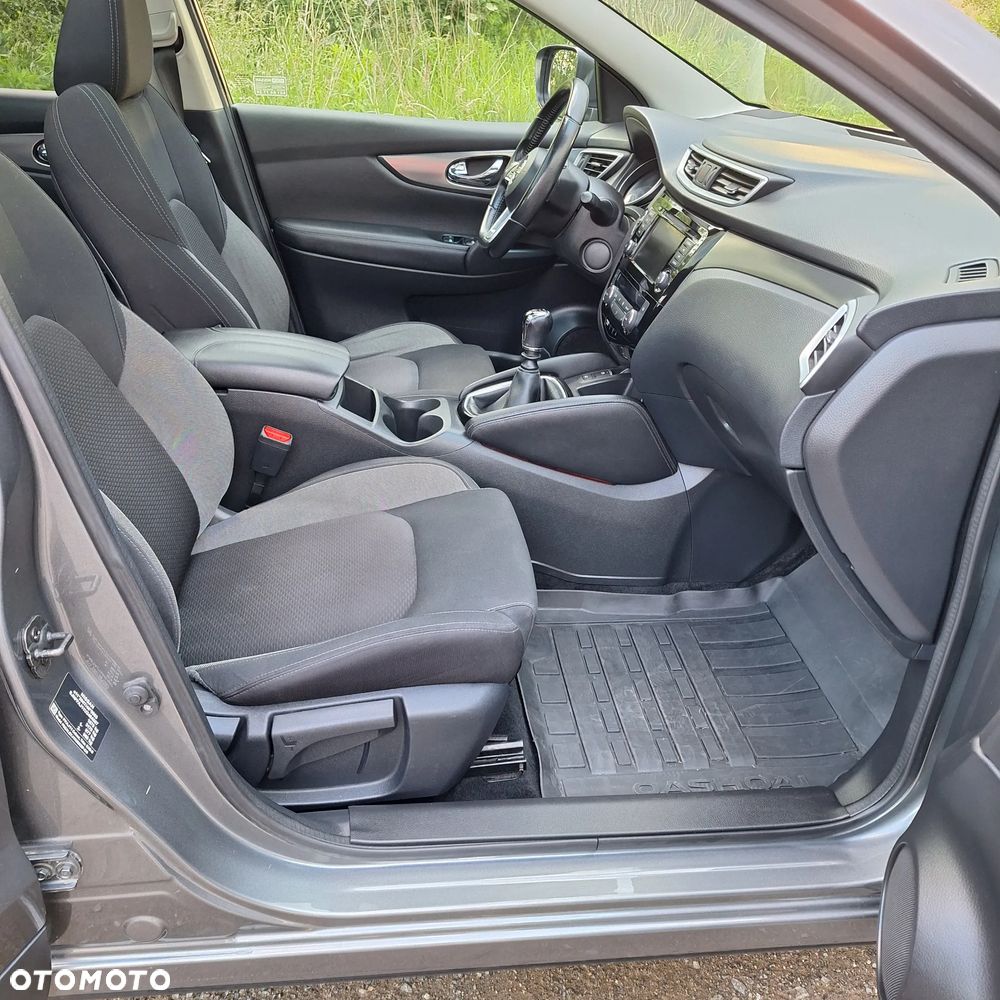 Nissan Qashqai 1.3 DIG-T N-Connecta - 11