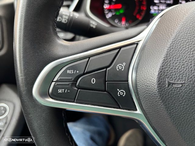 Renault Clio 1.0 TCe Intens - 12