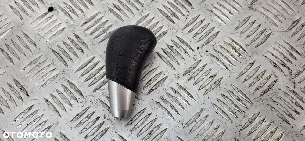 Mitsubishi L200 V Gałka Zmiany Biegów Automat - 1