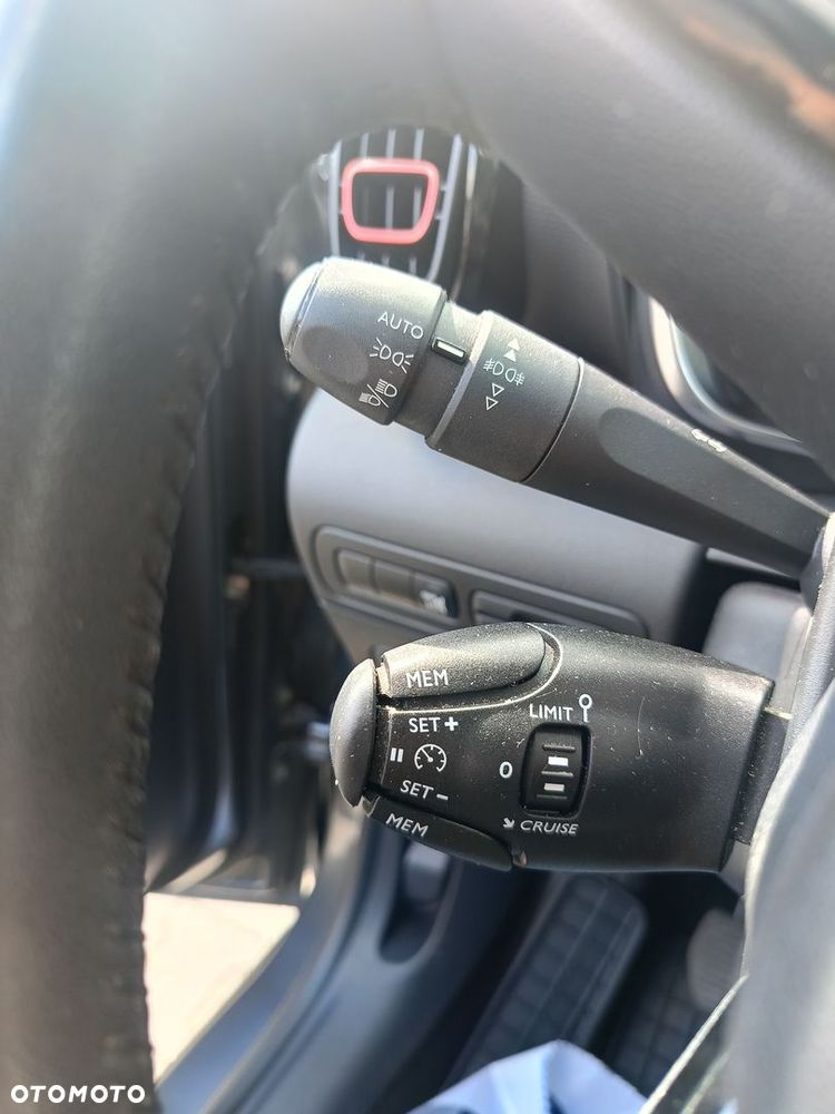 Citroën C3 Aircross 1.2 PureTech Feel S&S - 19