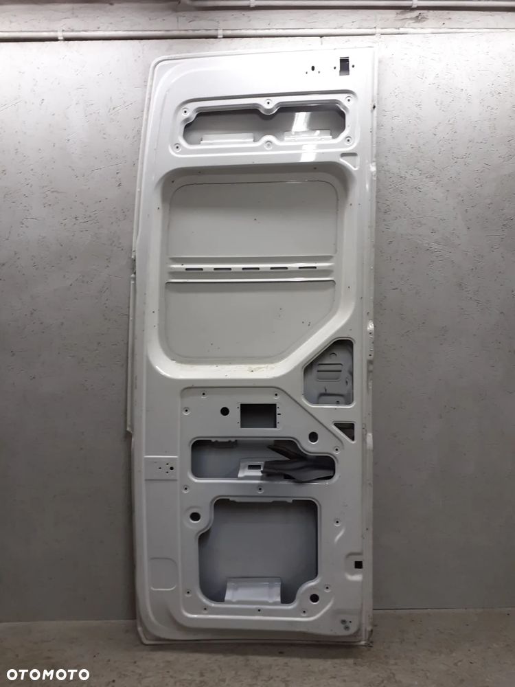 DRZWI TYŁ TYLNE PRAWE VW CRAFTER 7C MAN TGE 2016-> - 7