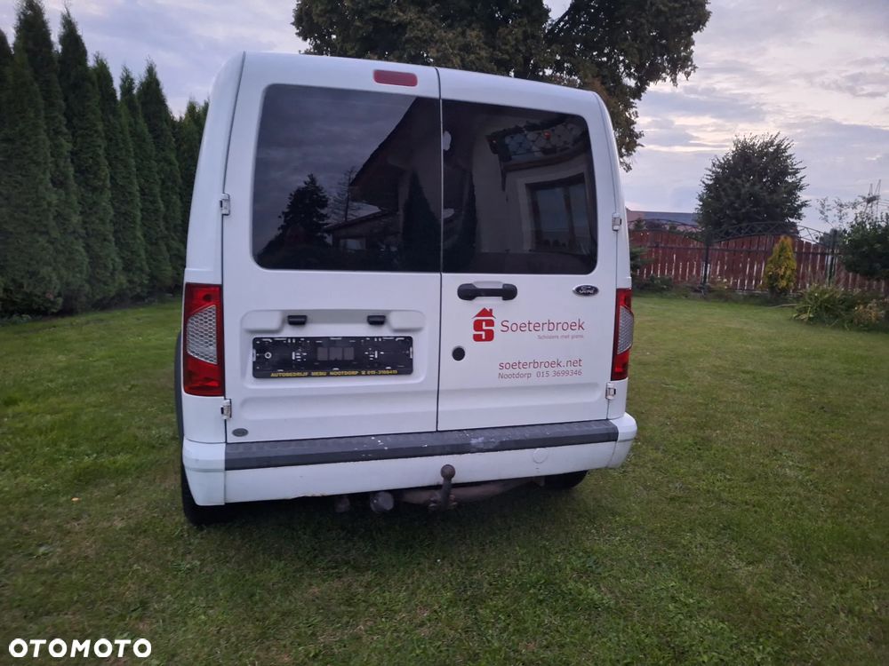 Ford Transit connect - 9