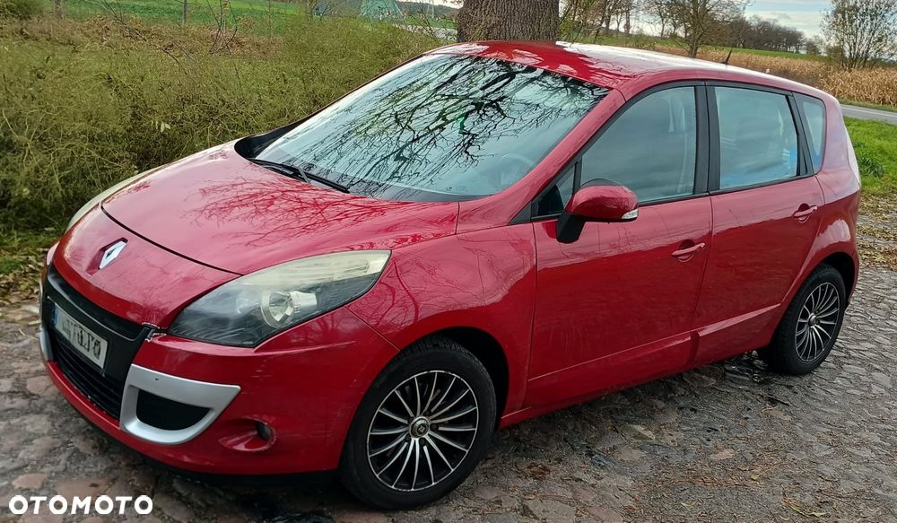 Renault Scenic 1.5 dCi Alize - 1