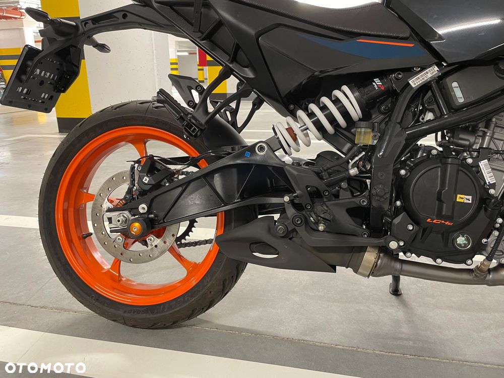 KTM Duke - 4