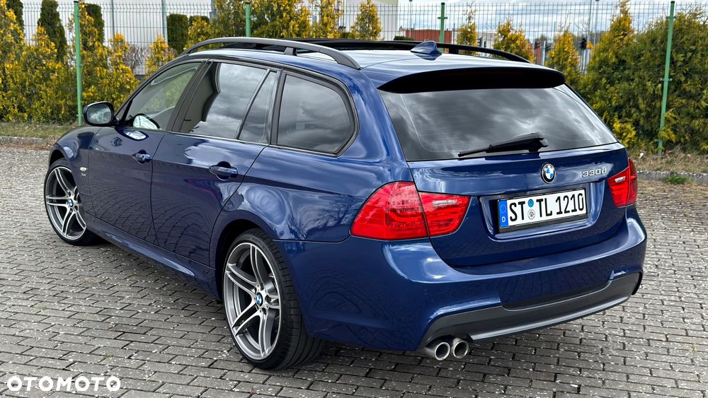 BMW Seria 3 330d xDrive DPF Edition Sport - 6