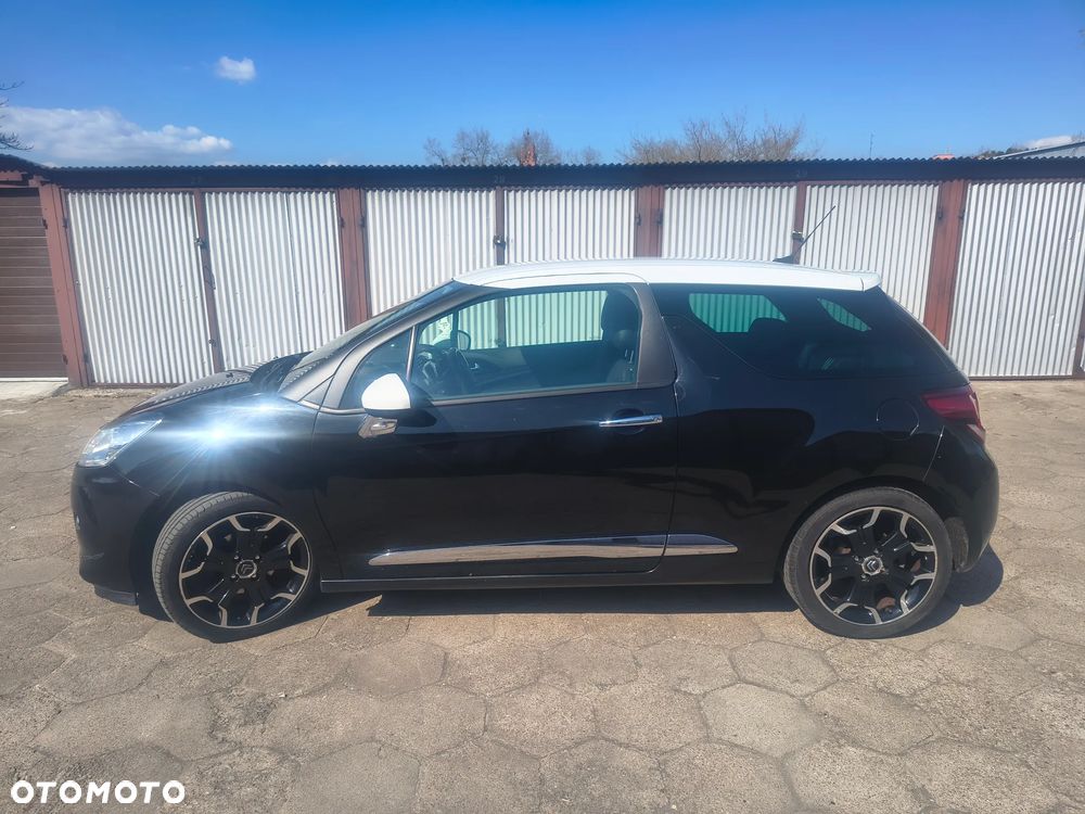 Citroën DS3 e-HDi 90 FAP SoChic - 2