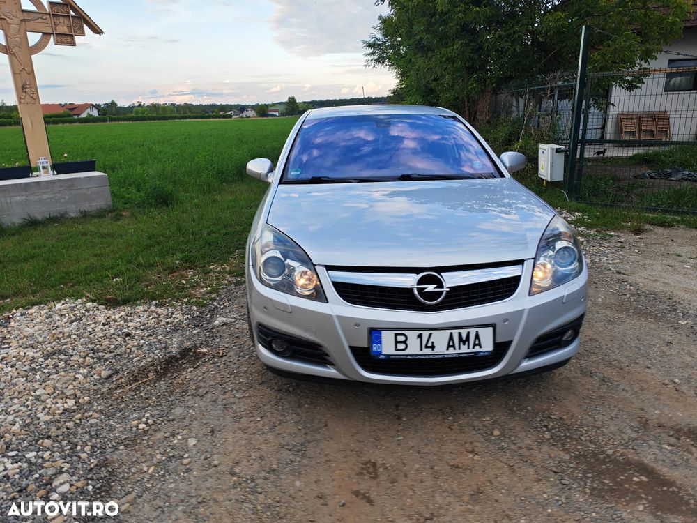 Opel Vectra GTS 2.0i - 3