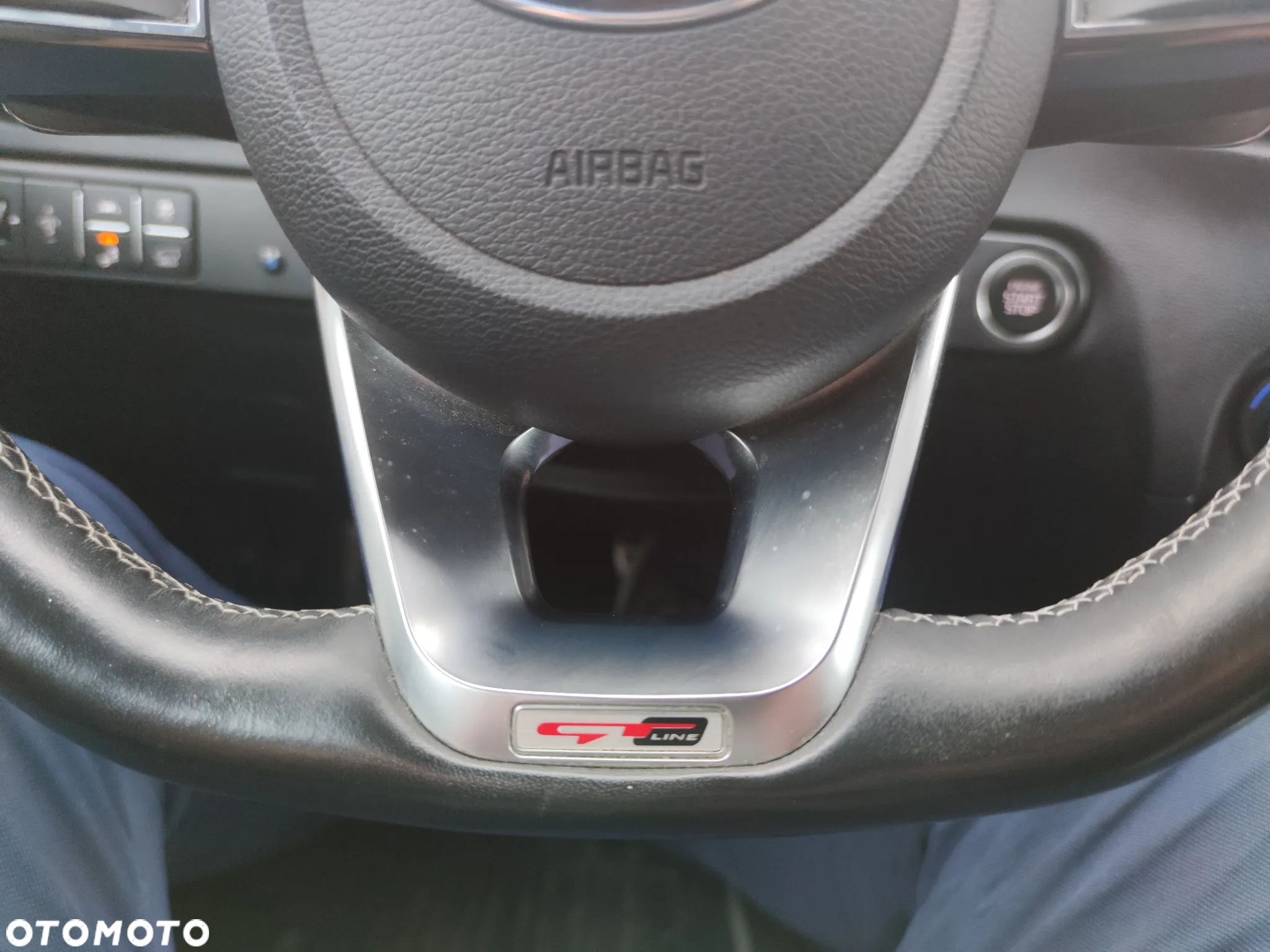 Kia Ceed 1.4 T-GDI GT-Line DCT - 10