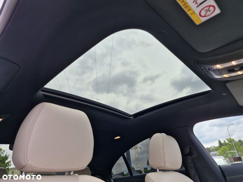 Mercedes-Benz CLA 200 Progressive 7G-DCT - 34