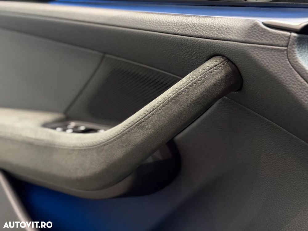 Porsche Panamera 4 E-Hybrid - 21