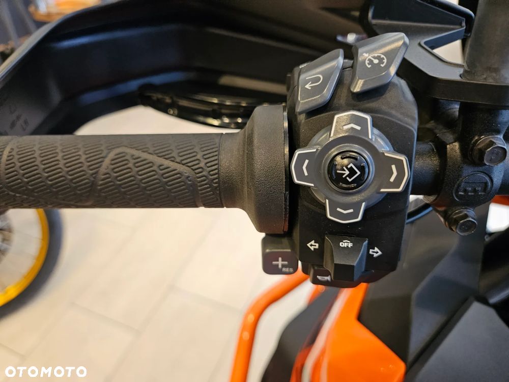 KTM Super Adventure - 13