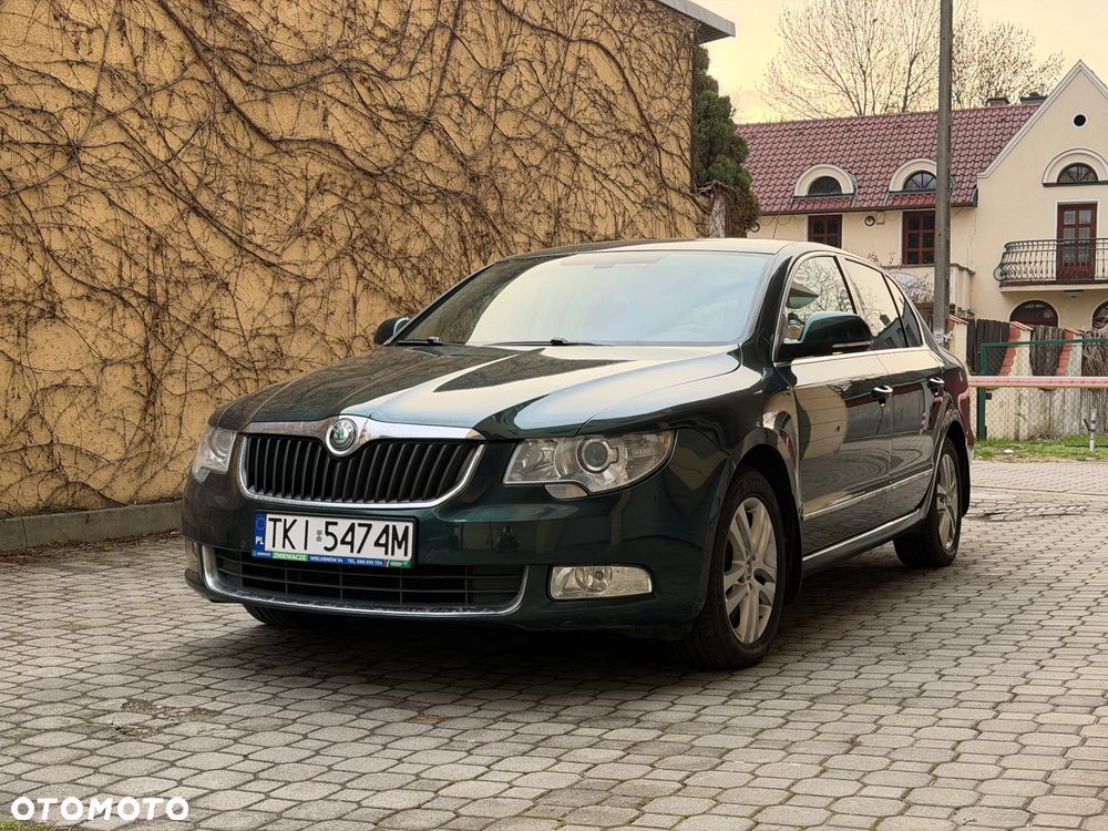 Skoda Superb 2.0 TDI L&K DSG - 1
