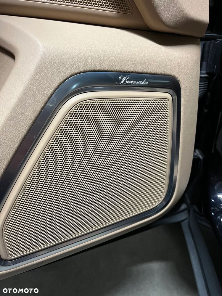 Porsche Macan T - 26