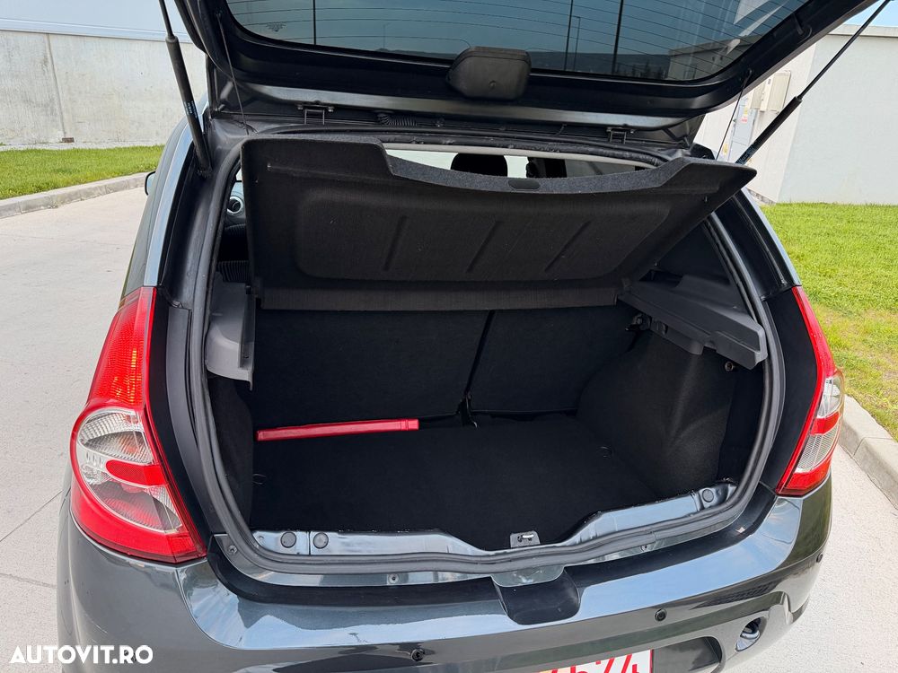 Dacia Sandero 1.4 MPI Laureate - 39