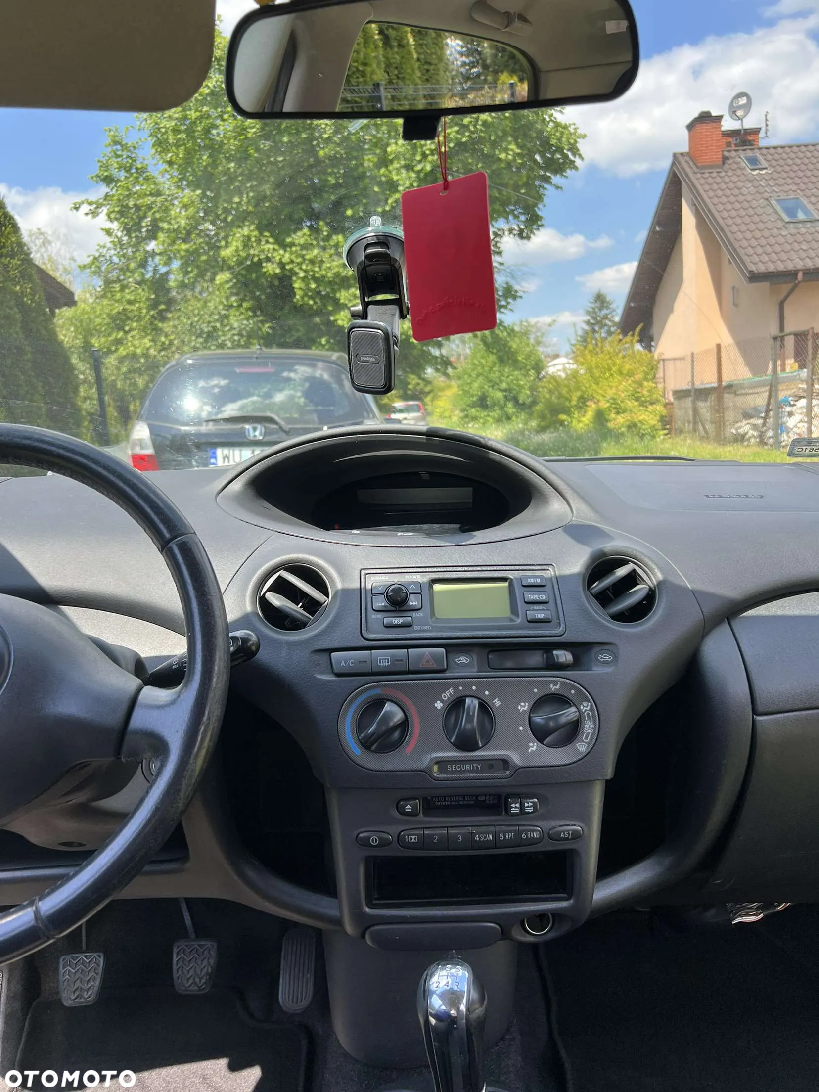 Toyota Yaris - 5