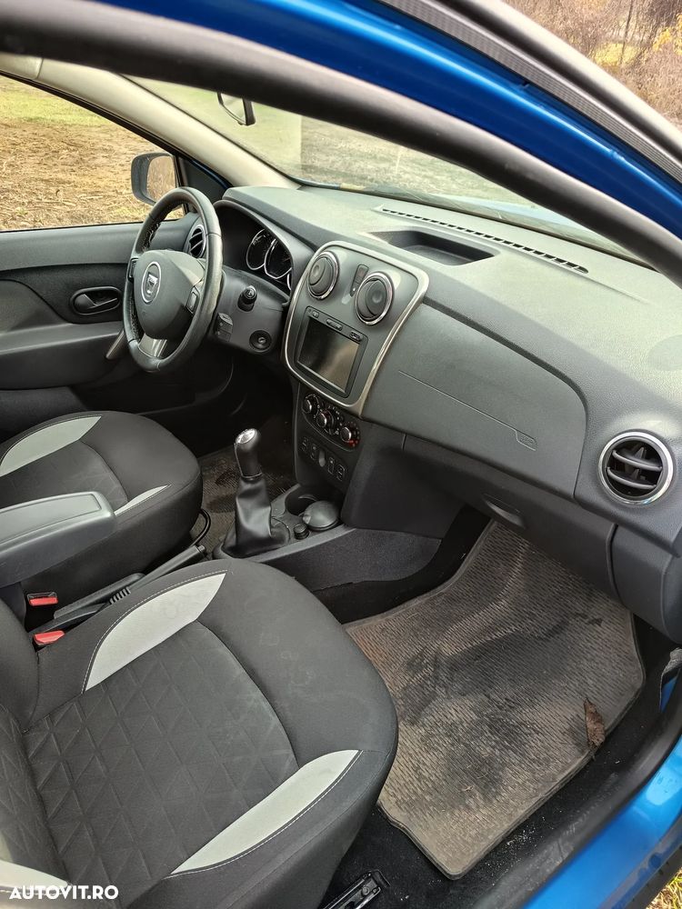 Dacia Sandero Stepway TCe 90 (S&S) Celebration - 3