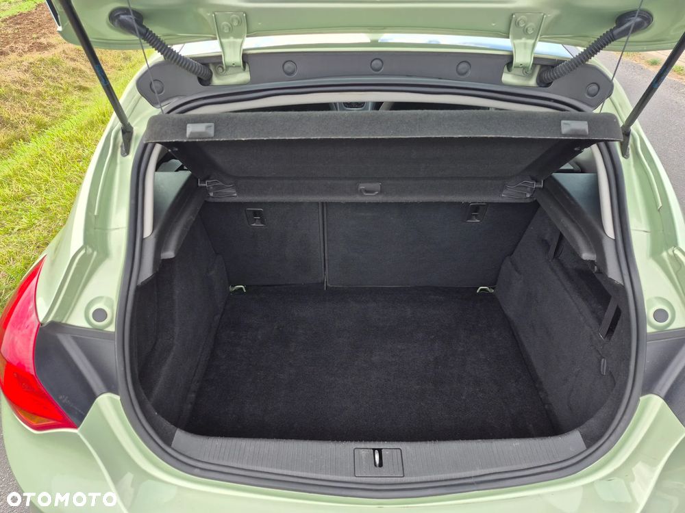 Opel Astra - 12
