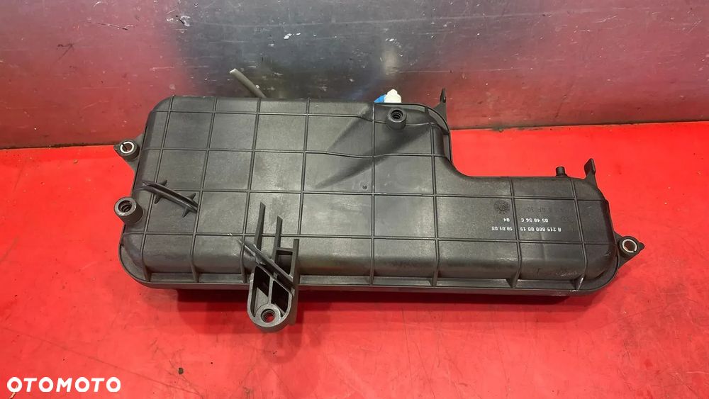 ZBIORNIK POWIETRZA FOTELI CLS 219 W219 2198000019 - 1